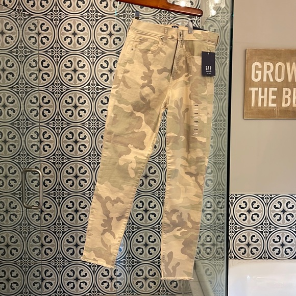 GAP | Jeans | Gap Camo Skinny Jeans 